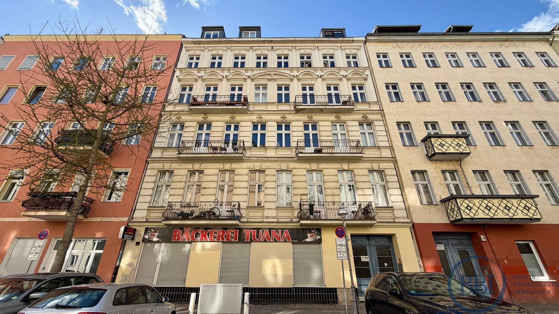 Gut aufgeteilte 2 Zimmer Altbauwohnung in Moabit