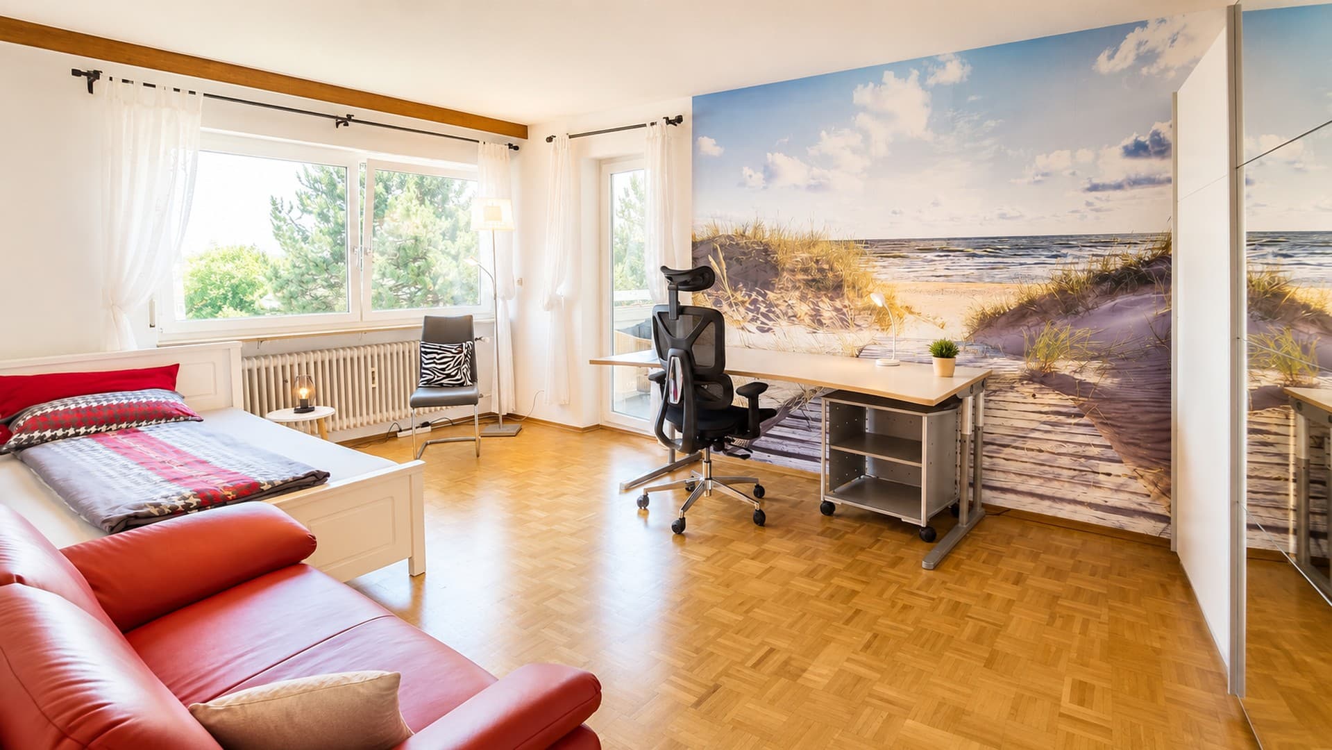 Stilvolle WG mit 3 abschließbaren Zimmern, Wintergarten, Keyless Access und Homeoffice