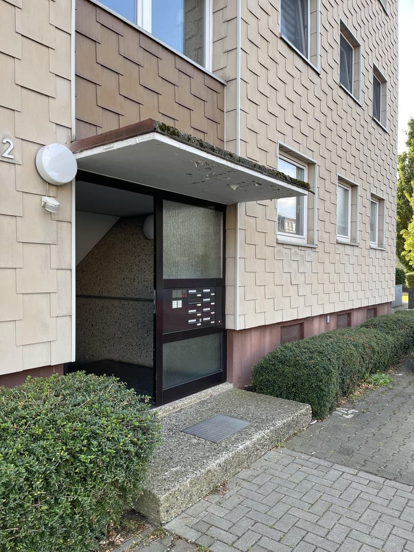 3-Zimmer-Wohnung mit Balkon, Keller