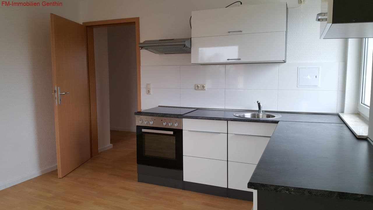 sanierte 2 Zimmer Wohnung mit Einbauküche- In den Dorfkienen 1 Genthin