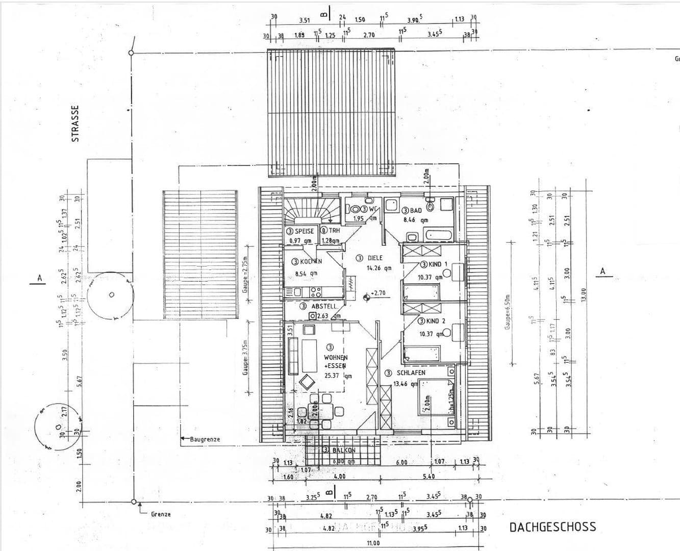 4-Zimmerwohnung im Dachgeschoss im 3-Familienhaus zu verkaufen.