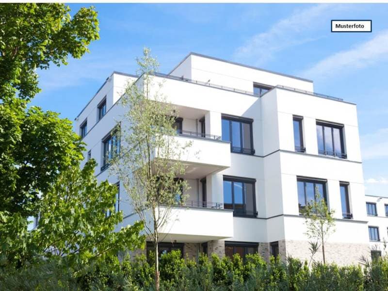 Mehrfamilienhaus in 25524 Itzehoe, Eckenerweg