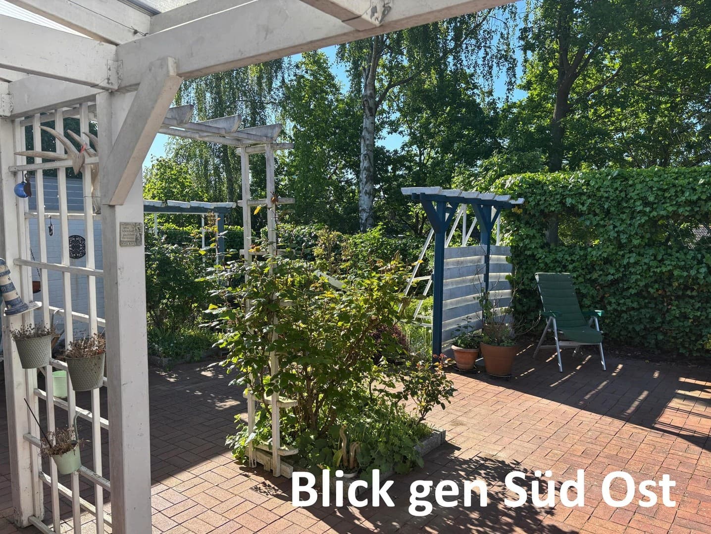 Architektenhaus in ruhigem Wohnviertel für Familie mit HomeOffice