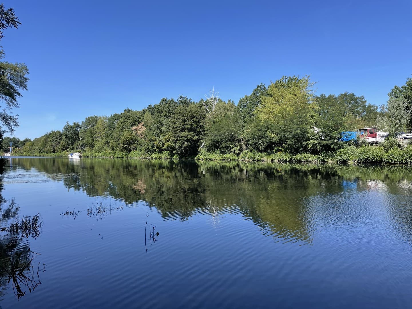 Baugrundstück mit Wasserblick, zwischen Grünau und Adlershof in bevorzugter Lage!