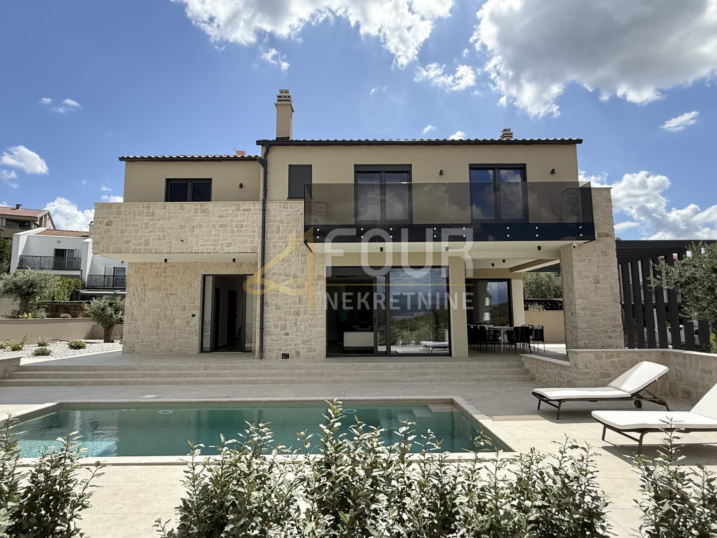 Haus Šilo, Dobrinj, 221m2