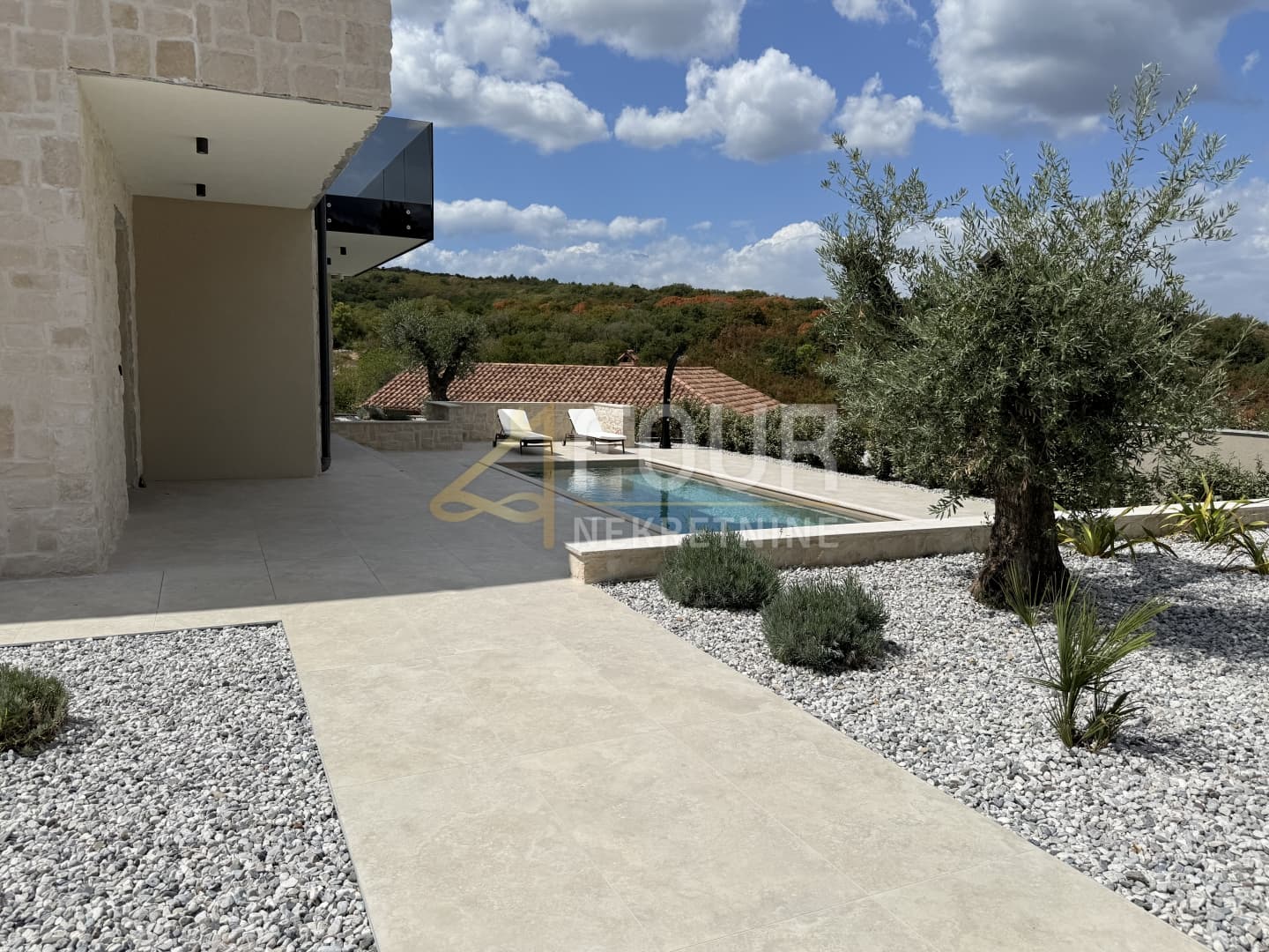 Haus Šilo, Dobrinj, 221m2