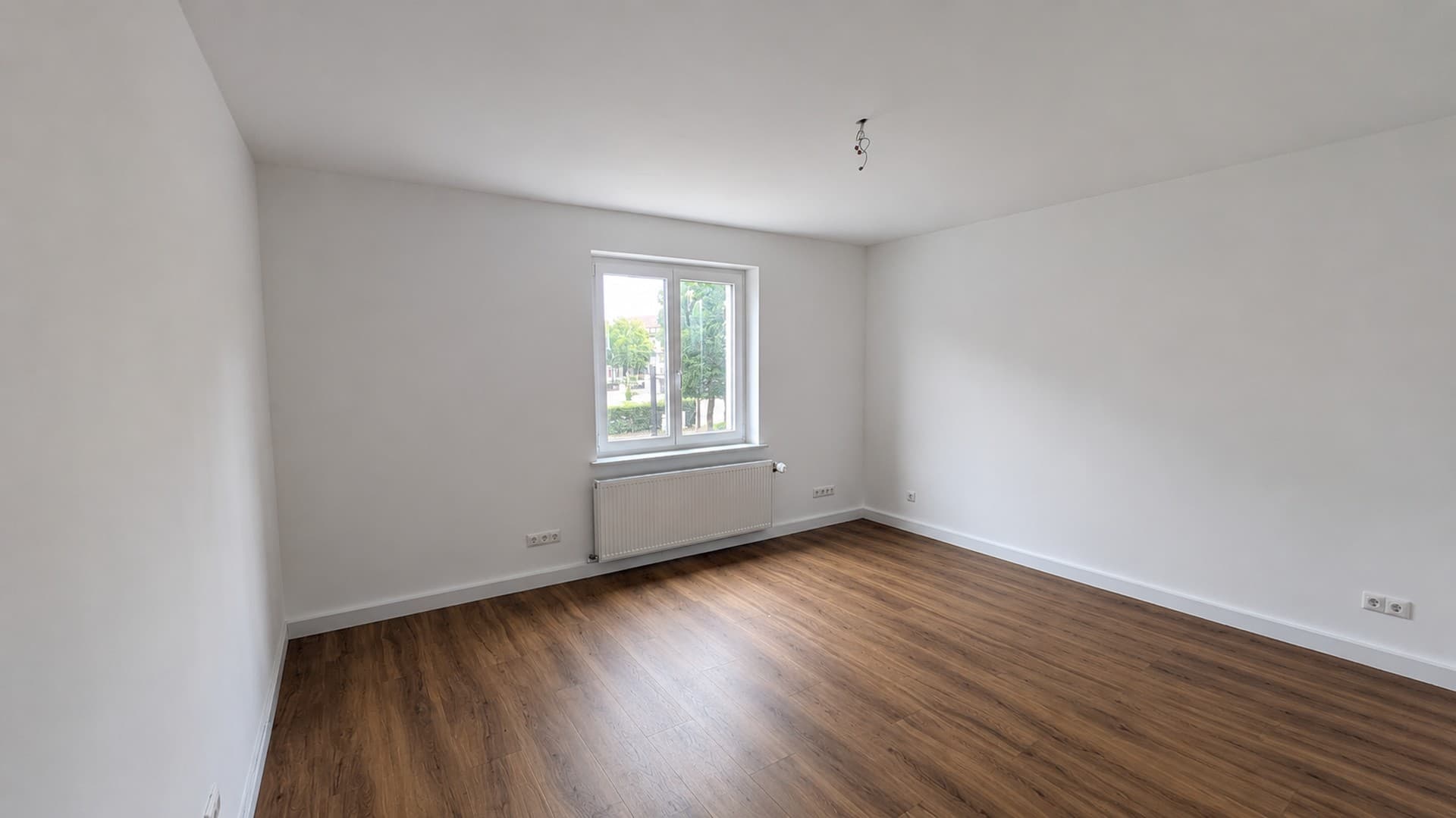 Erstbezug nach Sanierung – helle 3-Zimmer-Wohnung mit Balkon in Singen-Zentrum