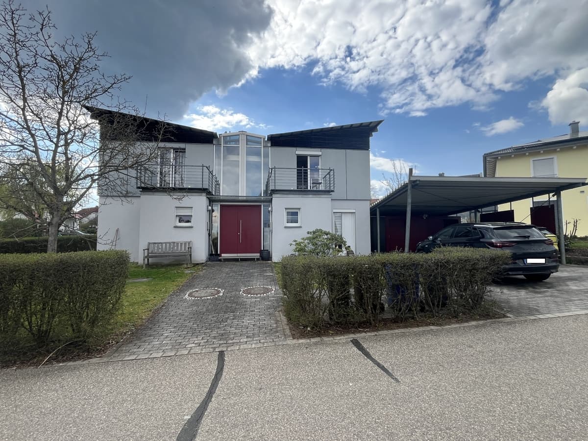 Moderne Doppelhaushälfte in ruhiger Wohnlage in Parkstein