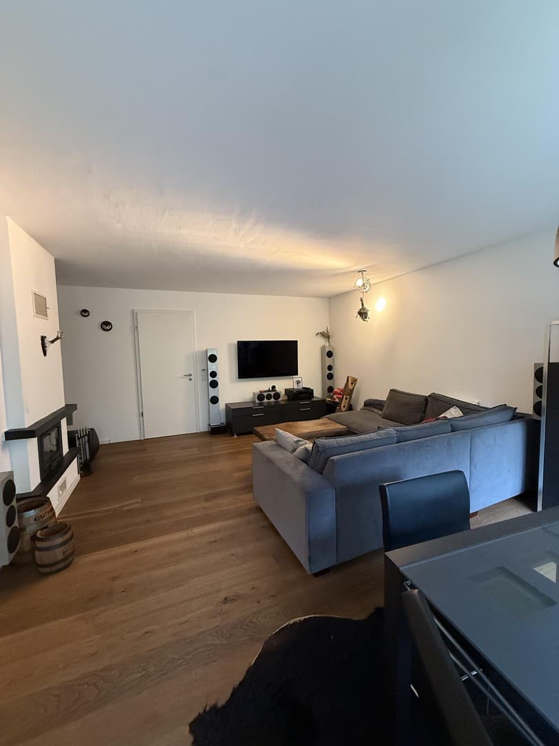 Moderne 2-Zimmer-Wohnung mit exklusivem Garten & Garage