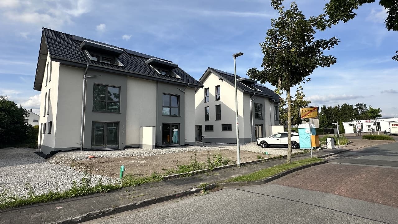 160 m² große Doppelhaushälfte, Zum Kurwald 2 in Bad Lippspringe / Schlangen