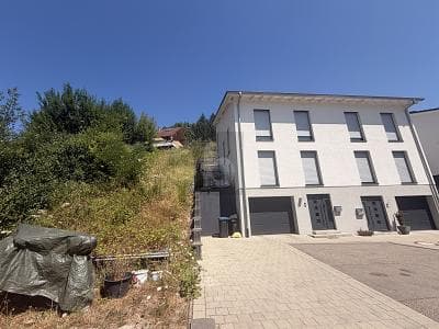 6 GESCHOSSE GENEHMIGT: 900 M² WFL + SCHWARZWALDBLICK