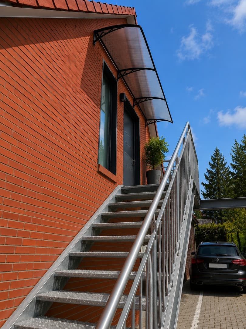 80 m² Ausbauwohnung in Hage – günstige Miete gegen Eigenleistung