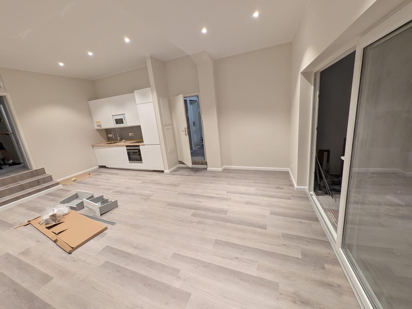 Erstbezug! Neue 2,5-Zi Wohnung in Toplage von Rüdesheim mit Einbauküche & Terrasse
