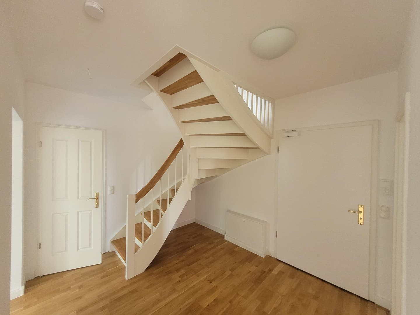 Köpenicker-Märchenviertel-Neubau 2016: Familiengerechte 5 Zi.-Maisonette - KFW55-Standard