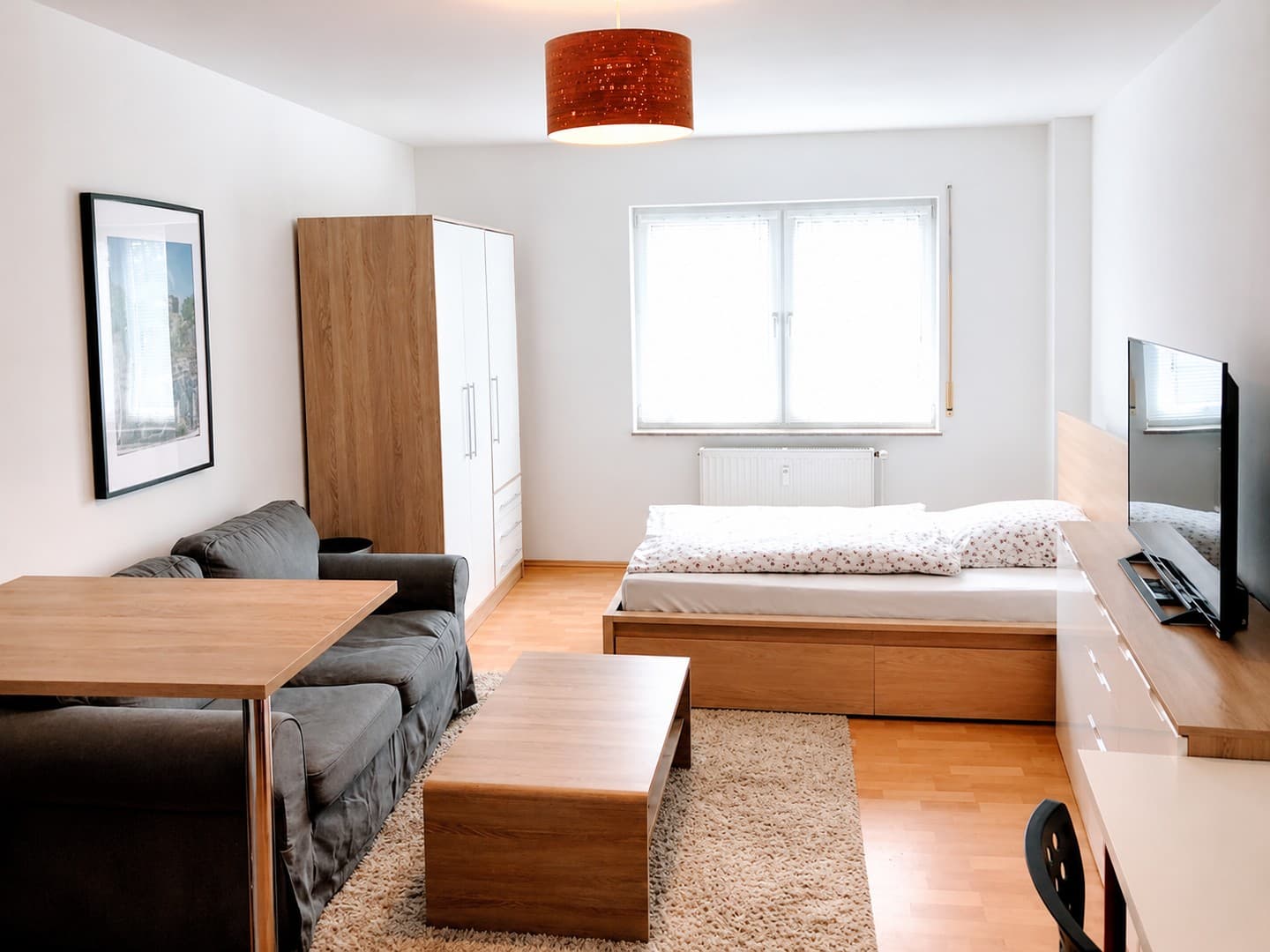 Bezugsfreies 1-Zimmer-Apartment in Kassel-Mitte (Aufzug, möbliertes Wohnen & Documenta-Potenzial