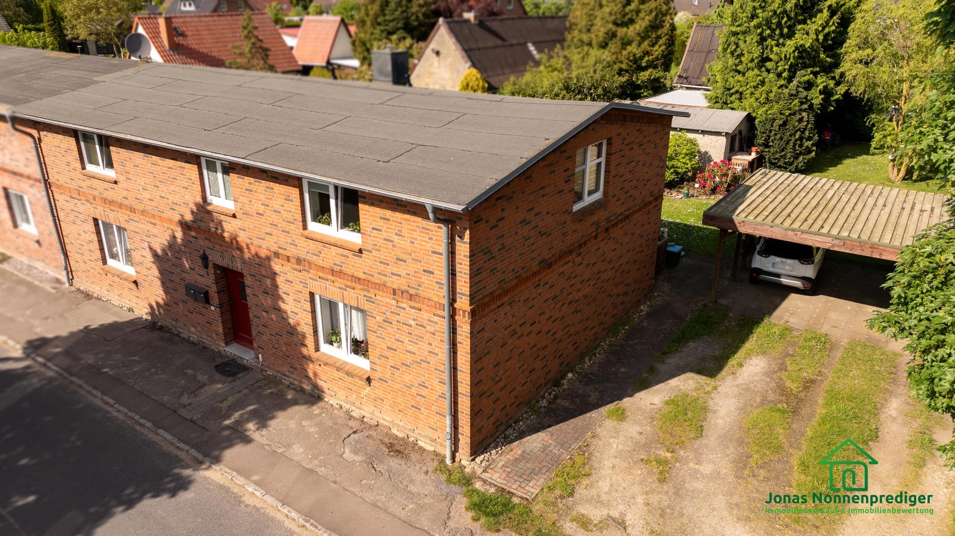 Zweifamilienhaus als Kapitalanlage mit Scheune - für den Käufer provisionsfrei