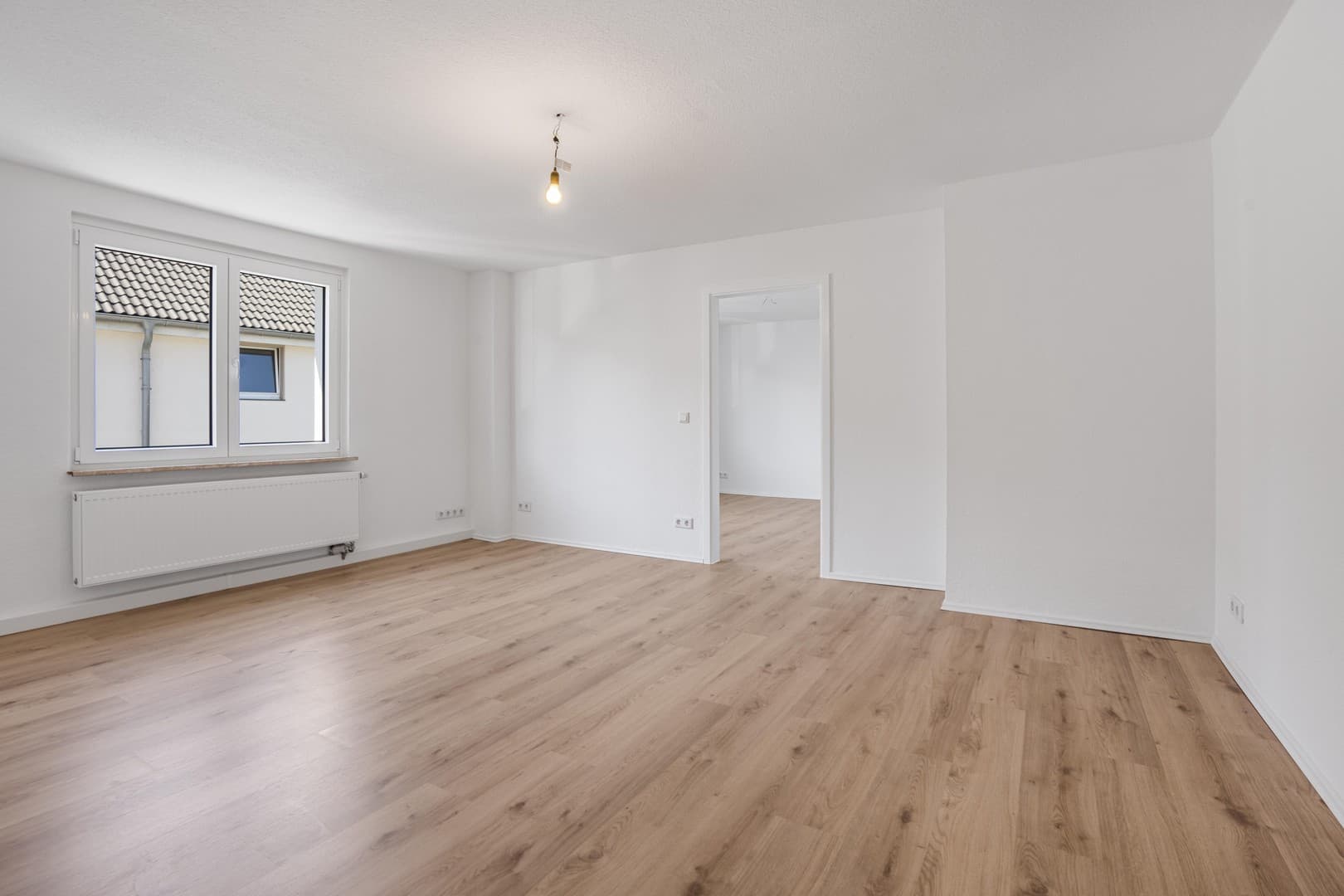 Modernisierte 2-Zimmer Wohnung - sofort bezugsfrei