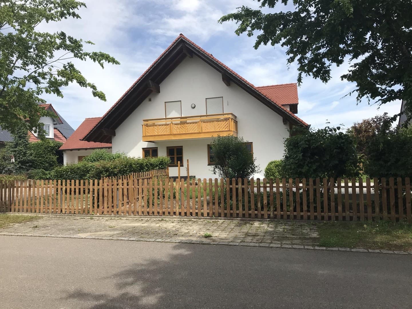 Wunderschöne Wohnung mit Balkon und eigenem Gartenanteil in bester Lage von Pöttmes