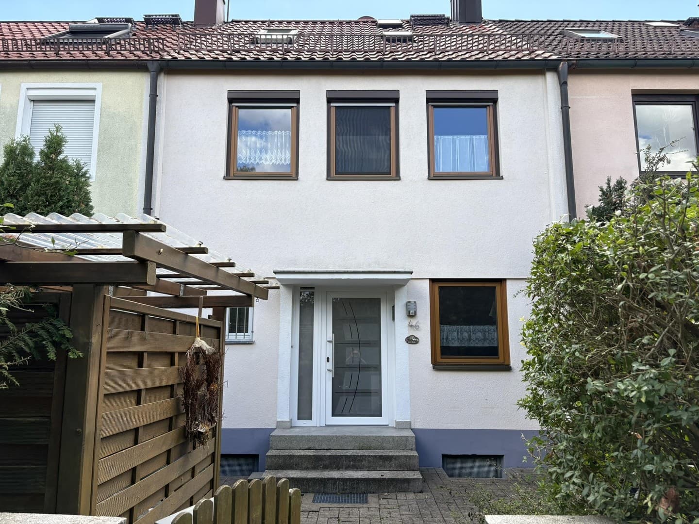 Wohlfühlen in Reihenmittelhaus in ruhiger, familiärer Lage