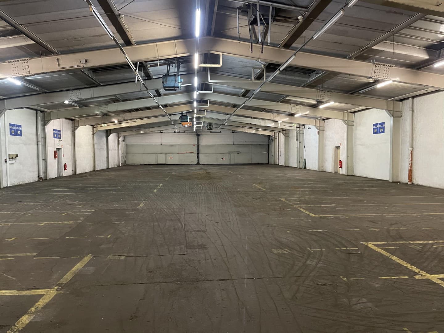 Kalthalle 15 zur Miete im Gewerbepark Hunderdorf
