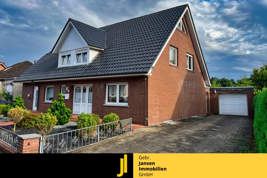 Alle unter einem Dach! Einfamilienhaus mit Einliegerwohnung & viel Platz!
