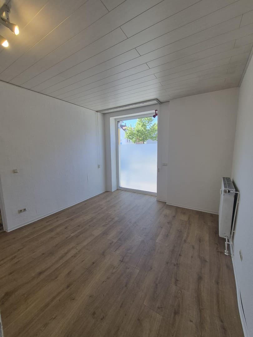 Wohnung im Zentrum Apolda (EG) – Erstbezug nach Sanierung