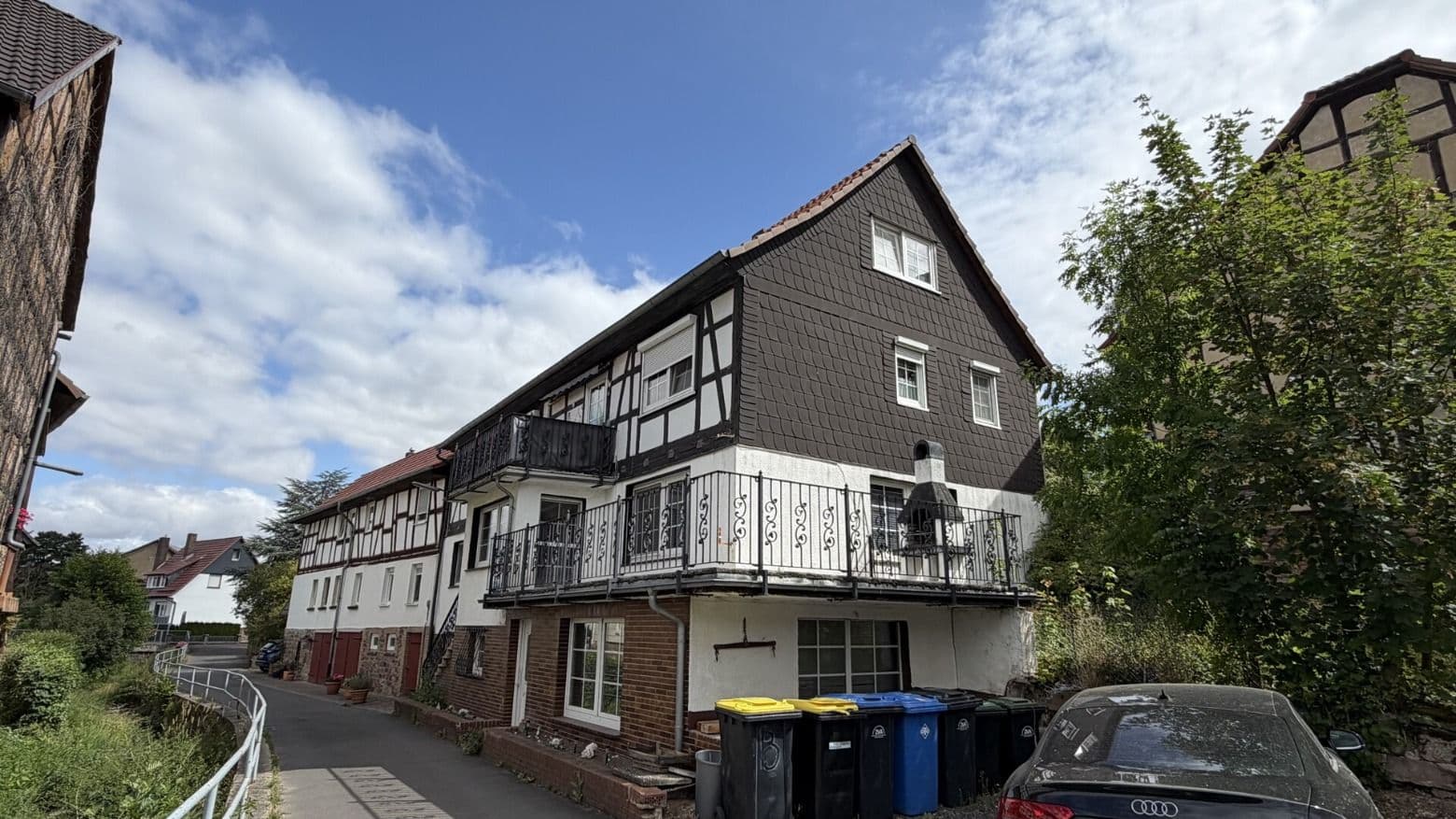 Großzügige Erdgeschosswohnung im Zweifamilienhaus in Homberg (Efze) OT!