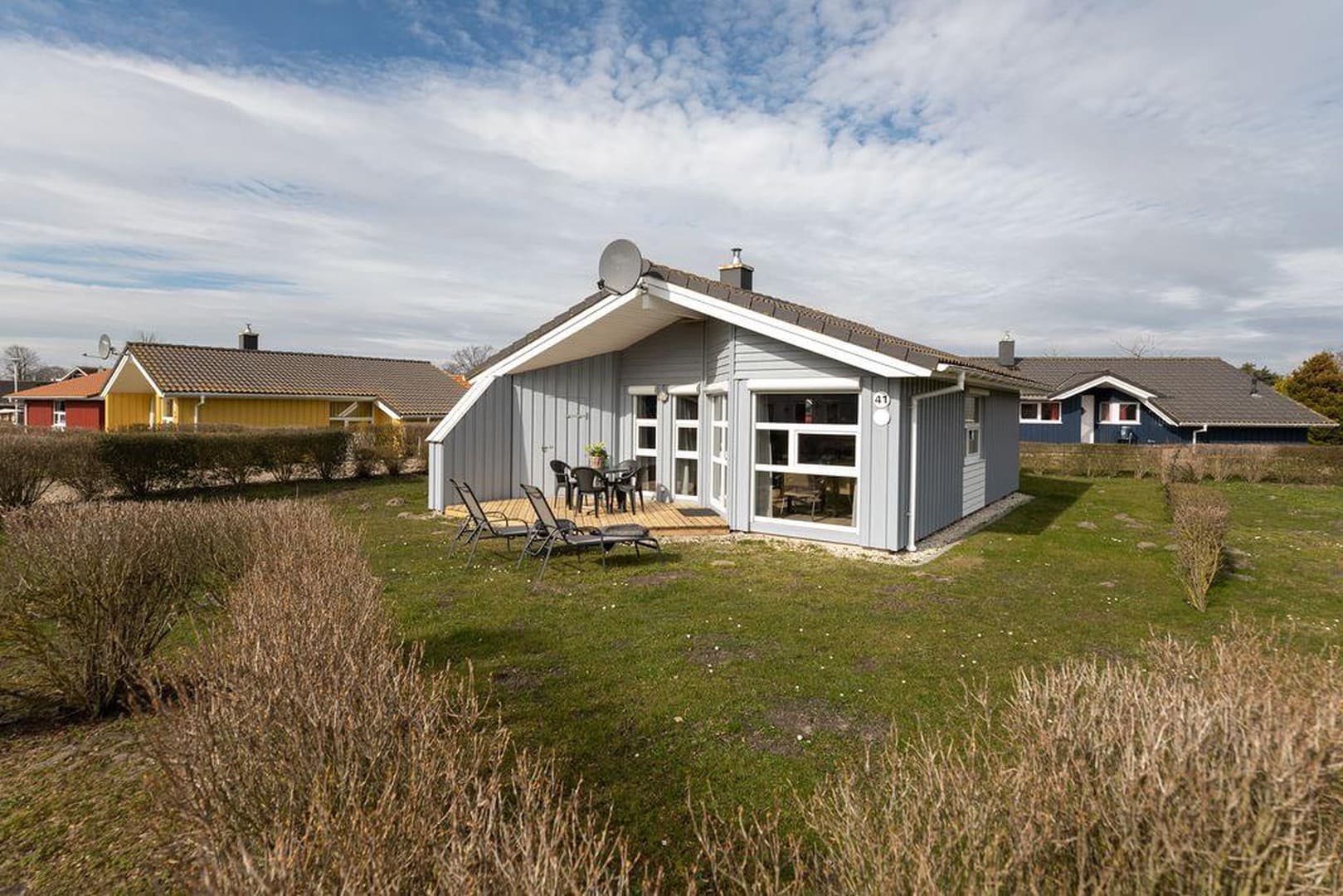 Ihr Ferienhaus am Lensterstrand