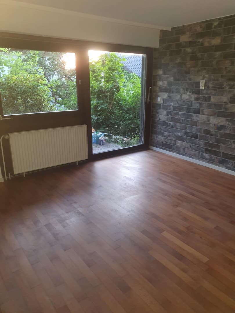 3 Zimmer Wohnung mit Terrasse.