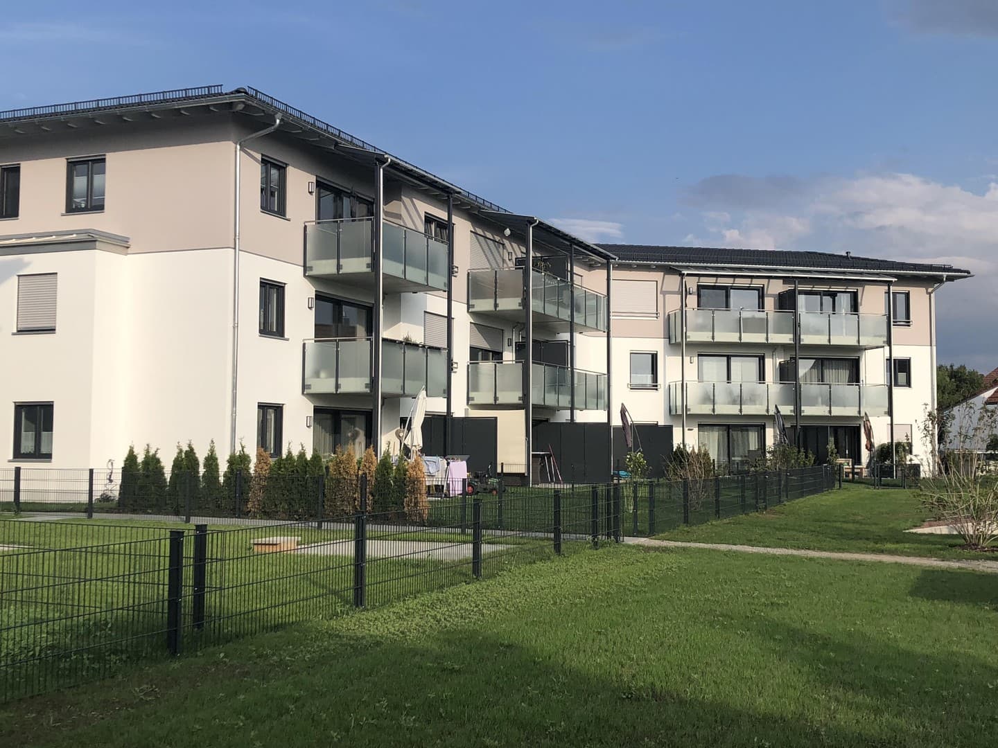 Whg 4 exklusive 2-Zimmer-Wohnung mit Terrasse und Garten in Buchloe