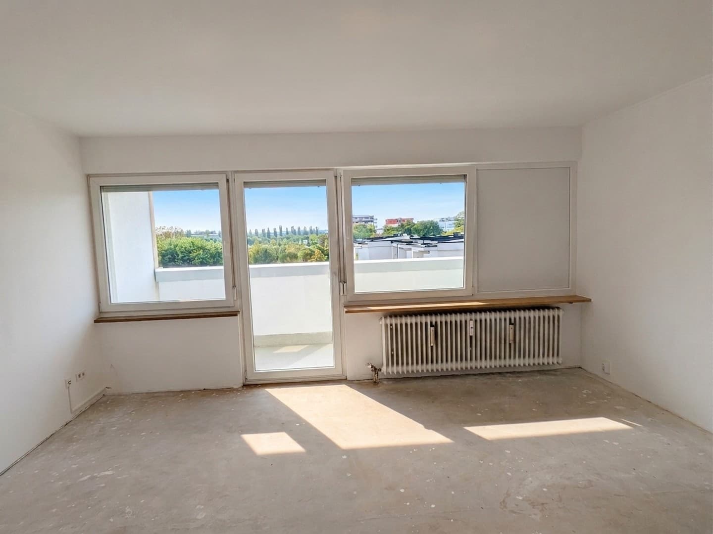 Privat zu verkaufen – neu renovierte 2-Zimmer-Wohnung in Ingolstadt