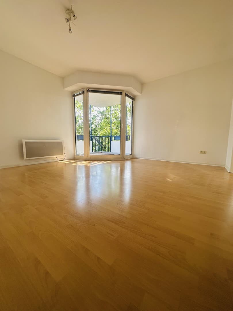 *Aufzug*EBK*Balkon*moderne Heizung*