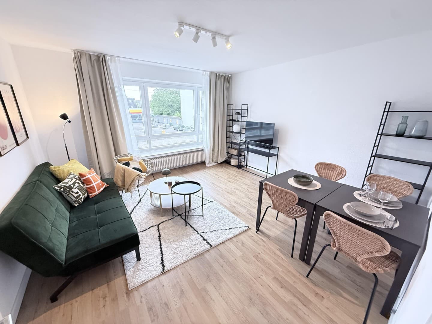Helle 3-Zimmer-Wohnung mit Balkon und Einbauküche – ab 01.10.