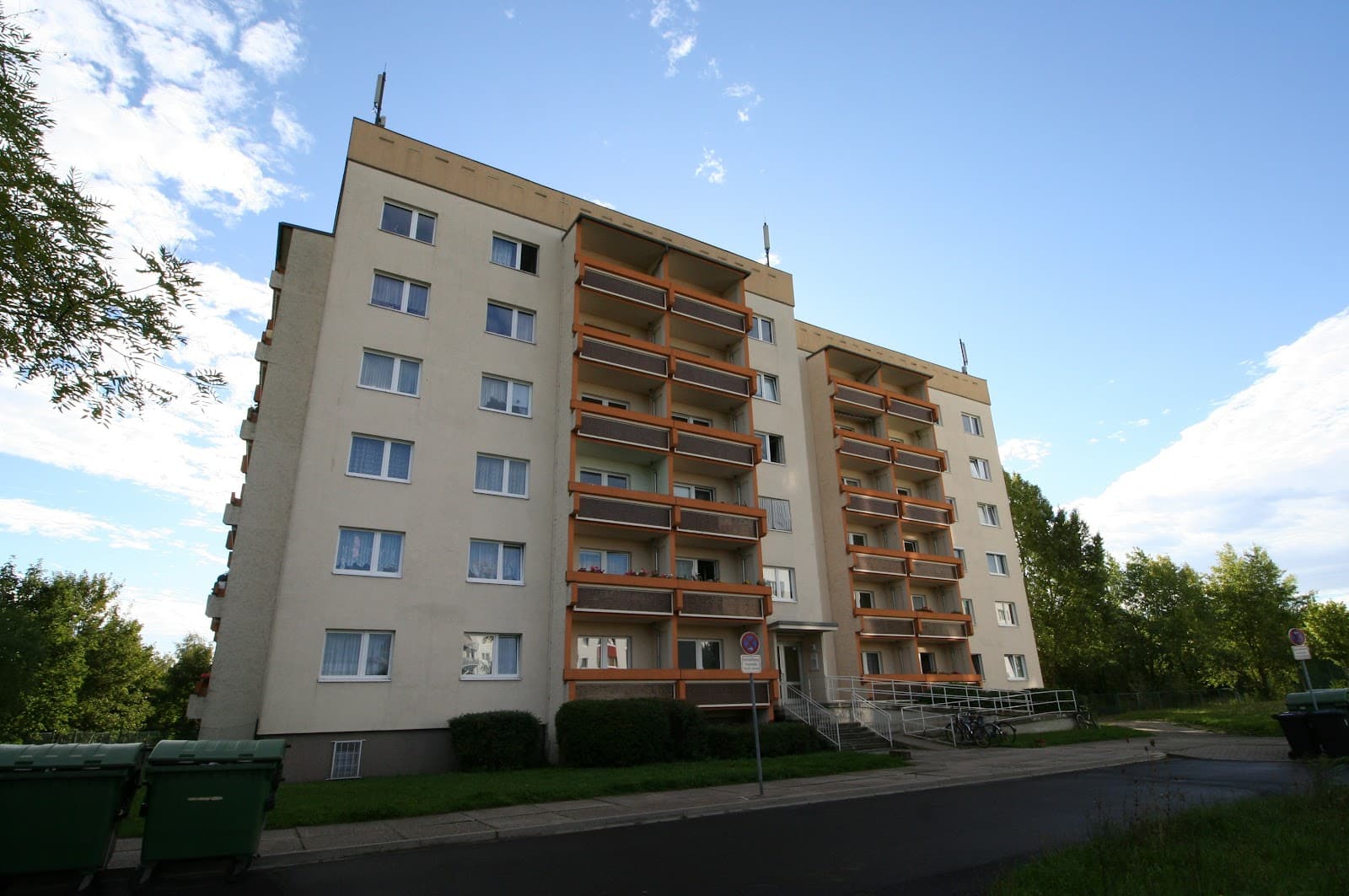 2-Raum-Wohnung im Leipziger Norden mit 24h-Pflegedienst und Aufzug!