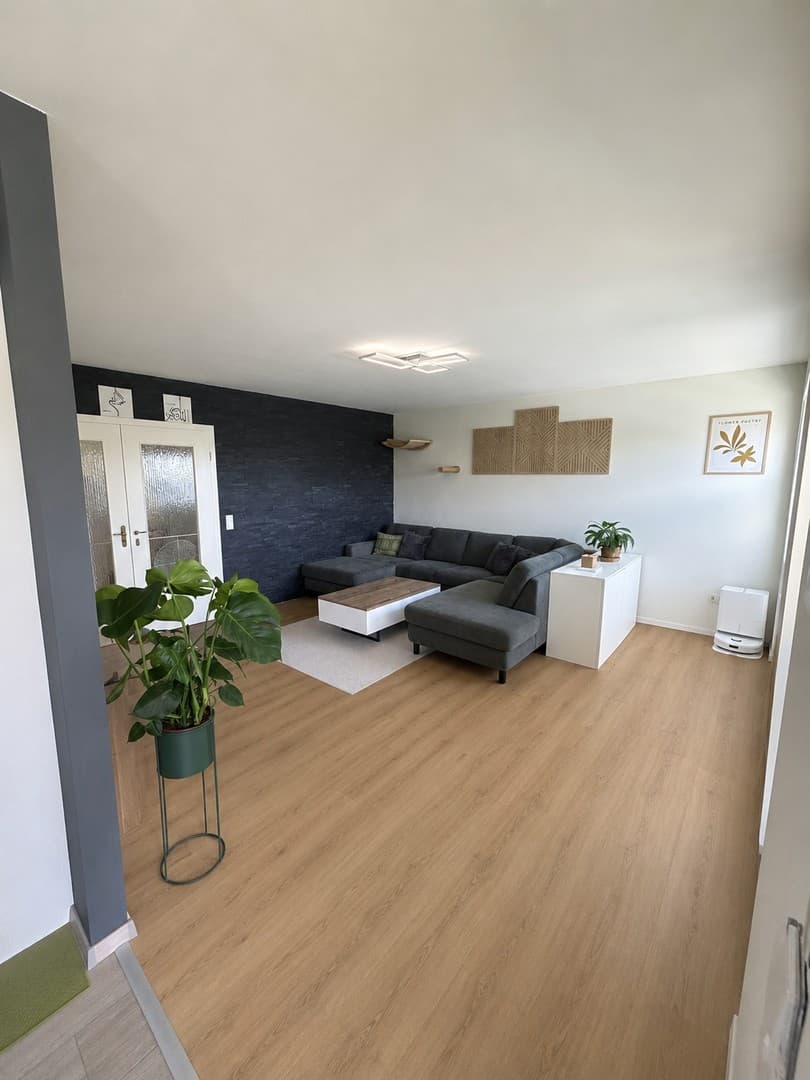 4-Zimmer Maisonette in schönem Mehrfamilienhaus