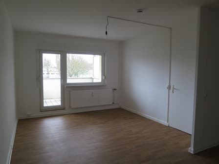 Stilvolle Vier-Zimmer-Wohnung mit Balkon – entspannt wohnen, lässig leben