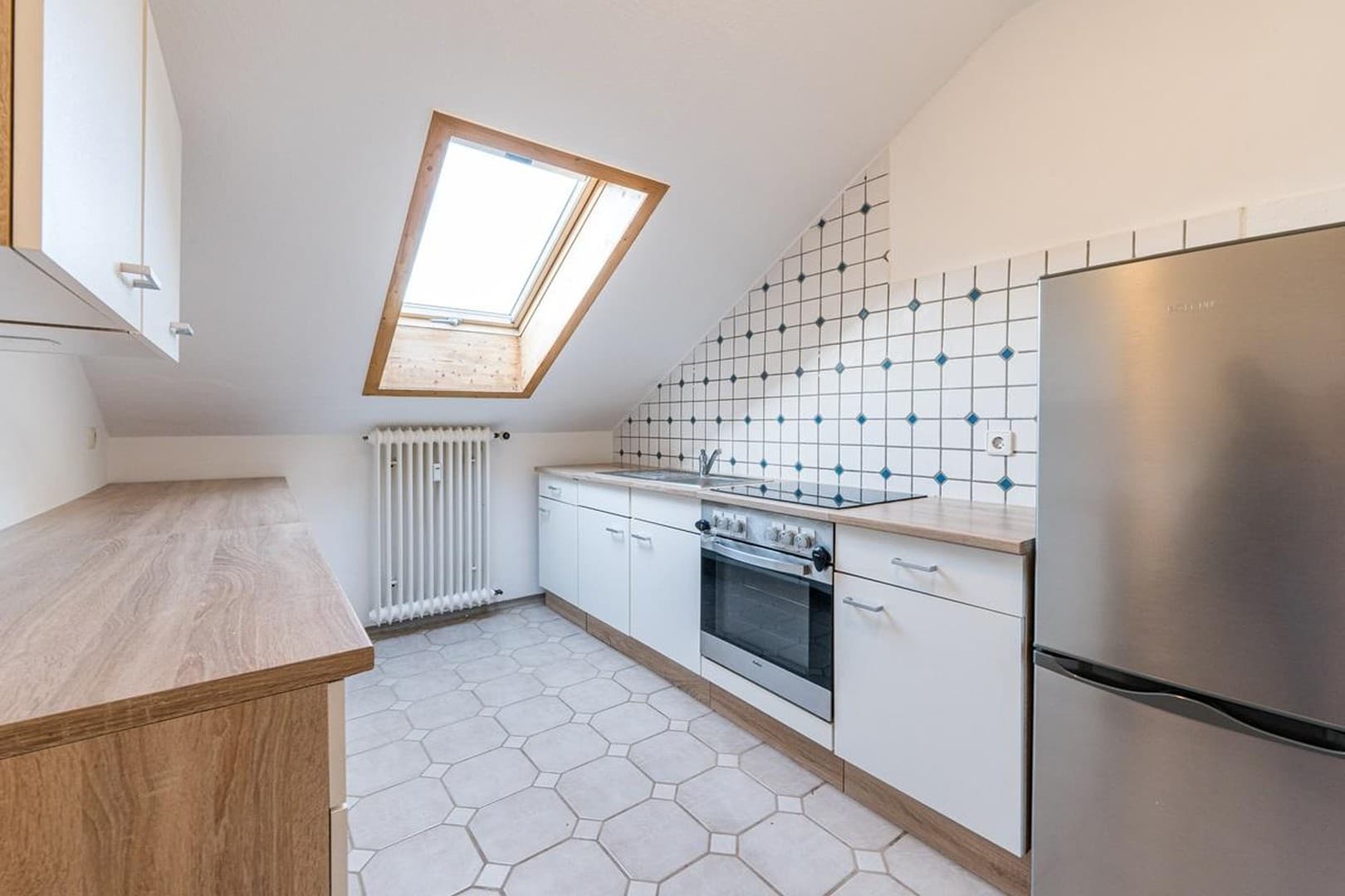 Attraktive 3 Zimmer- Dachgeschosswohnung mit Blick in die Schweiz