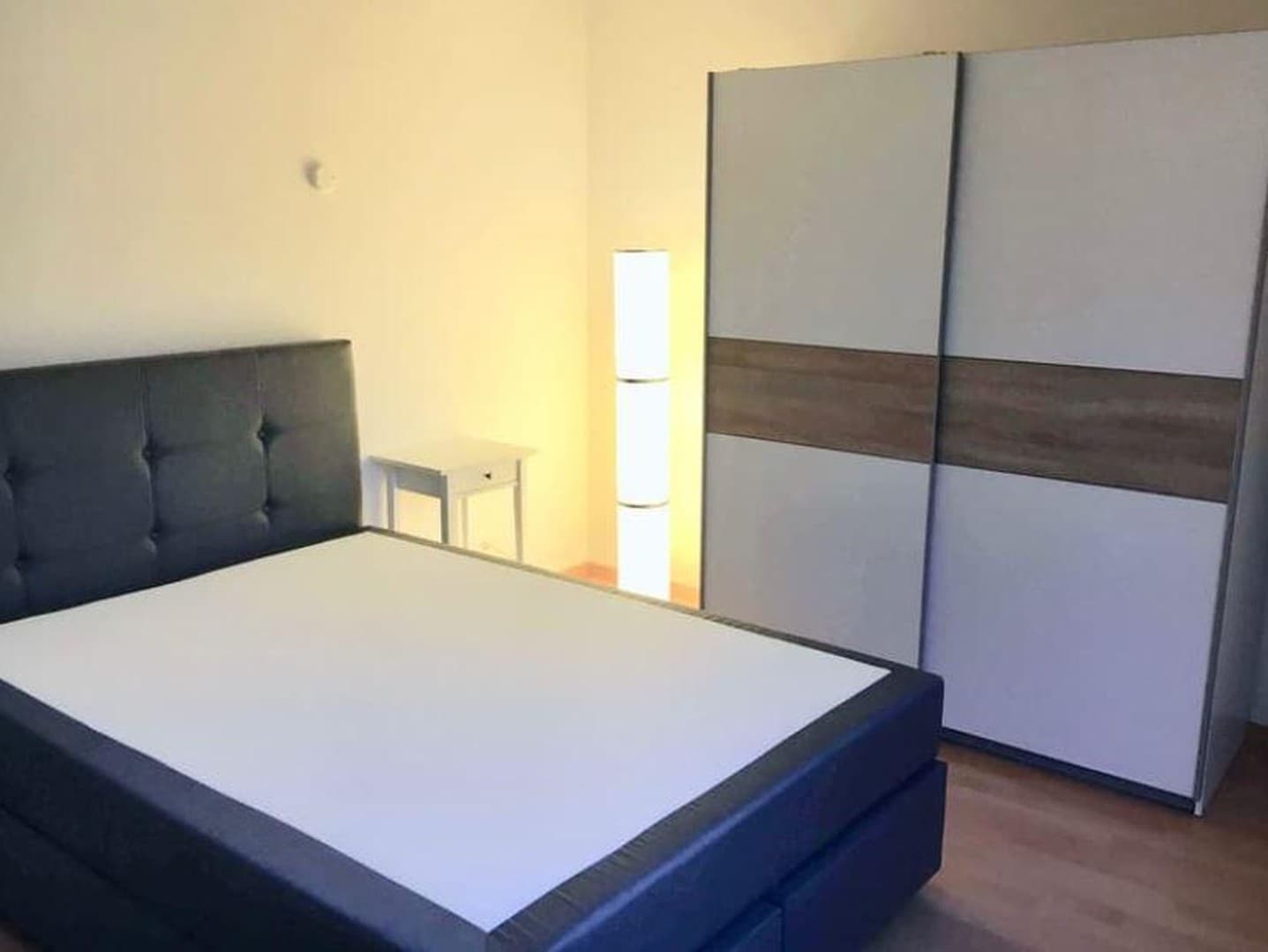 Möbliertes Zimmer in Frauen WG