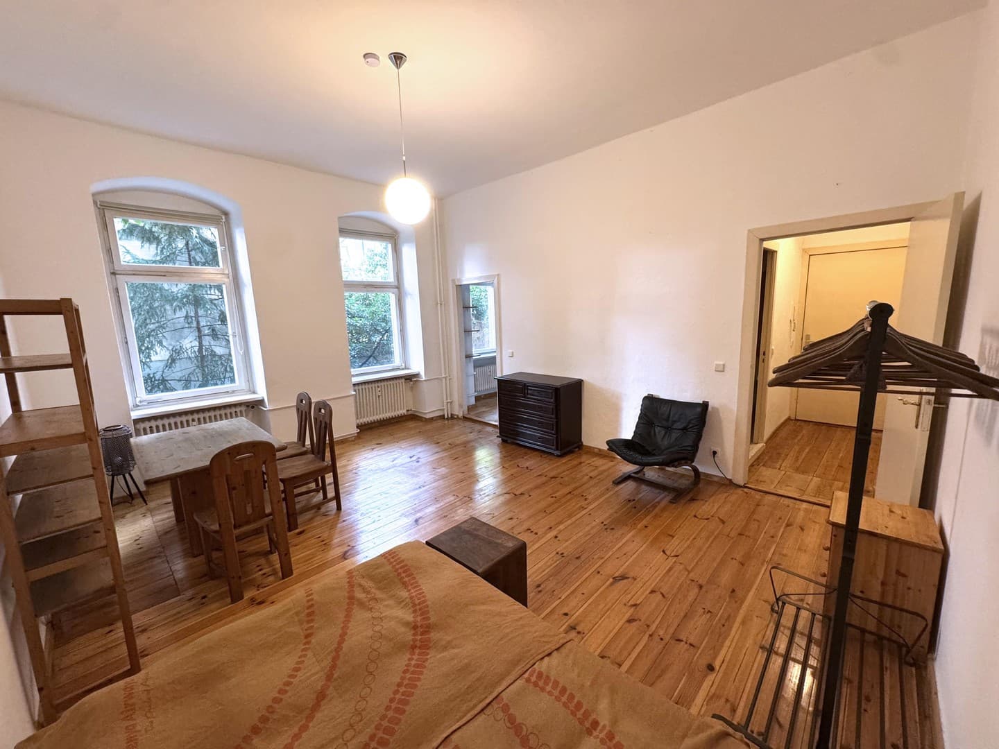 Wohnung links Wohnzimmer 1