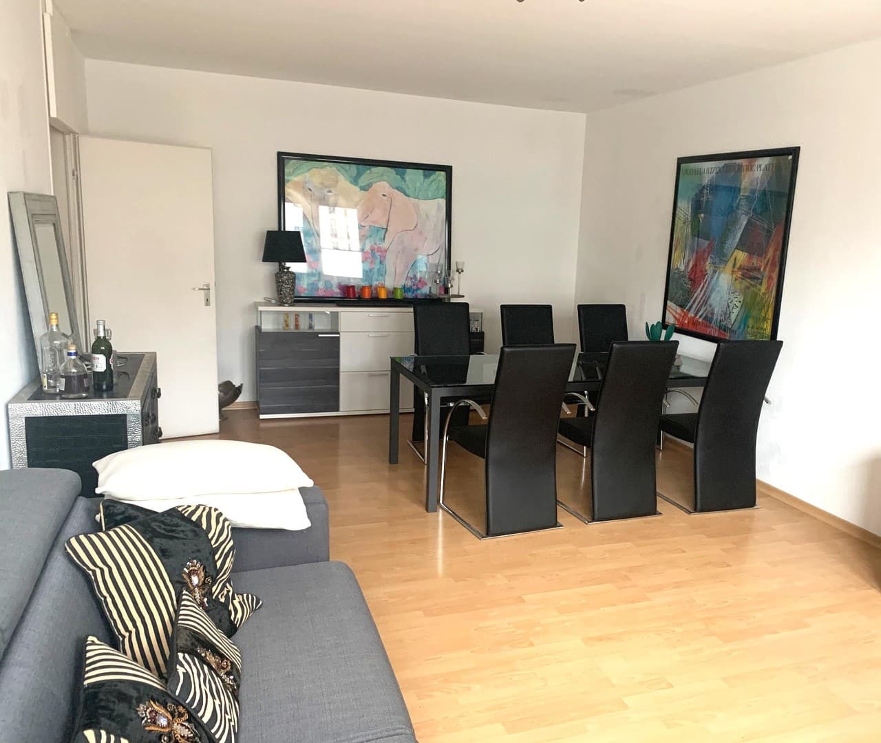 NEU komplett modern möbliert(falls gewünscht) direkt am Stadtpark mit grosser separater Küche