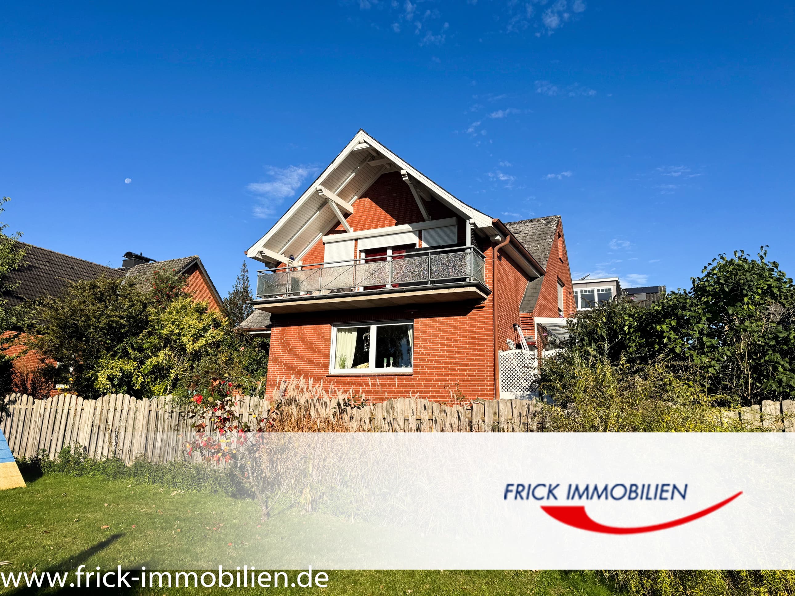 Einfamilienhaus mit 1-2 Einliegerwohnungen und Teilseeblick