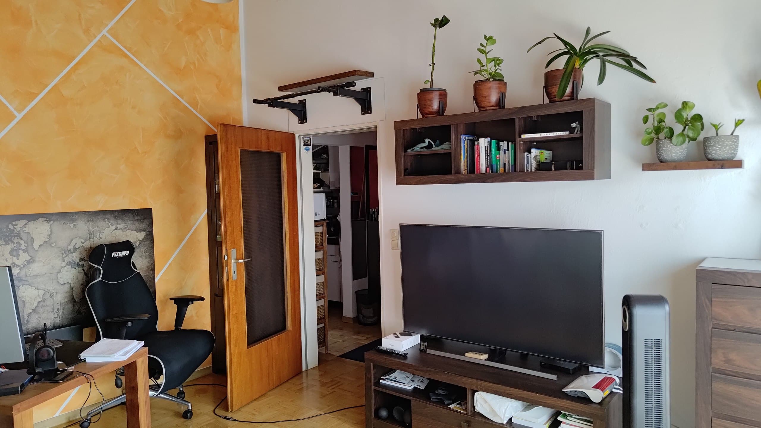 Helle Dachgeschosswohnung in Filderstadt für Nichtraucher