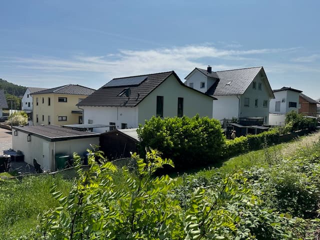 Modernes 2-Familienhaus im Neubaugebiet Lumdaniederungen/Lollar BJ 2019