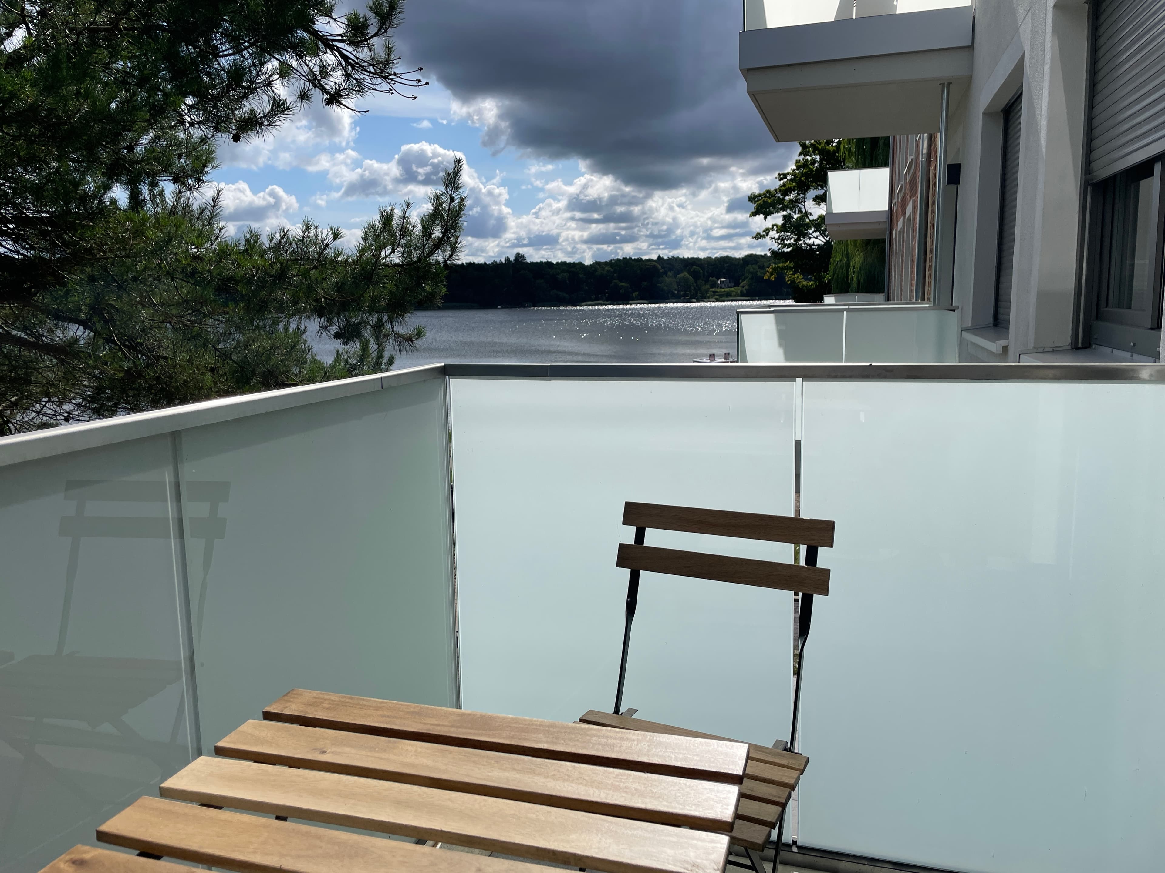 Ferienwohnung mit Balkon am See