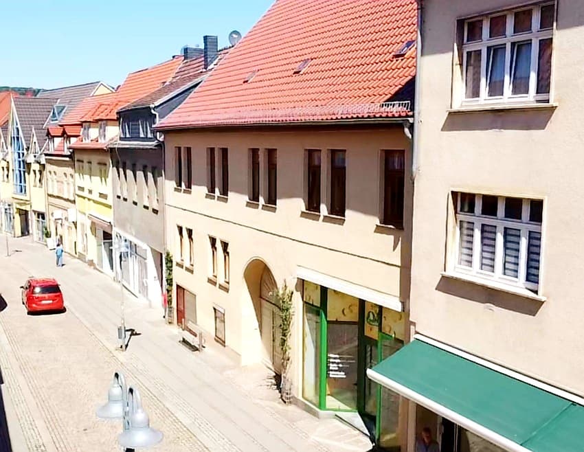kleine Gewerbeeinheit in bester Geschäftslage