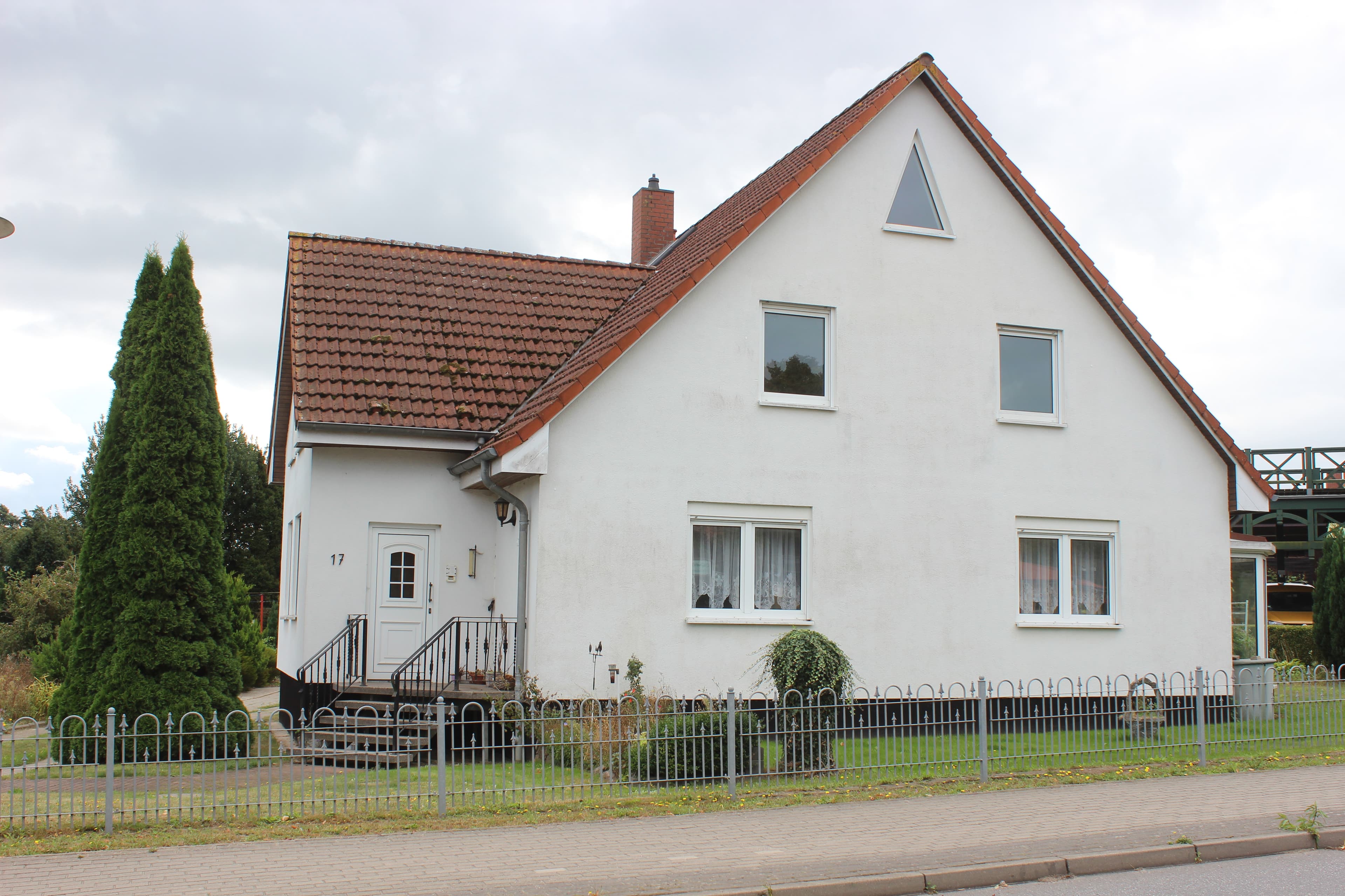 Großes Haus in Ostseenähe