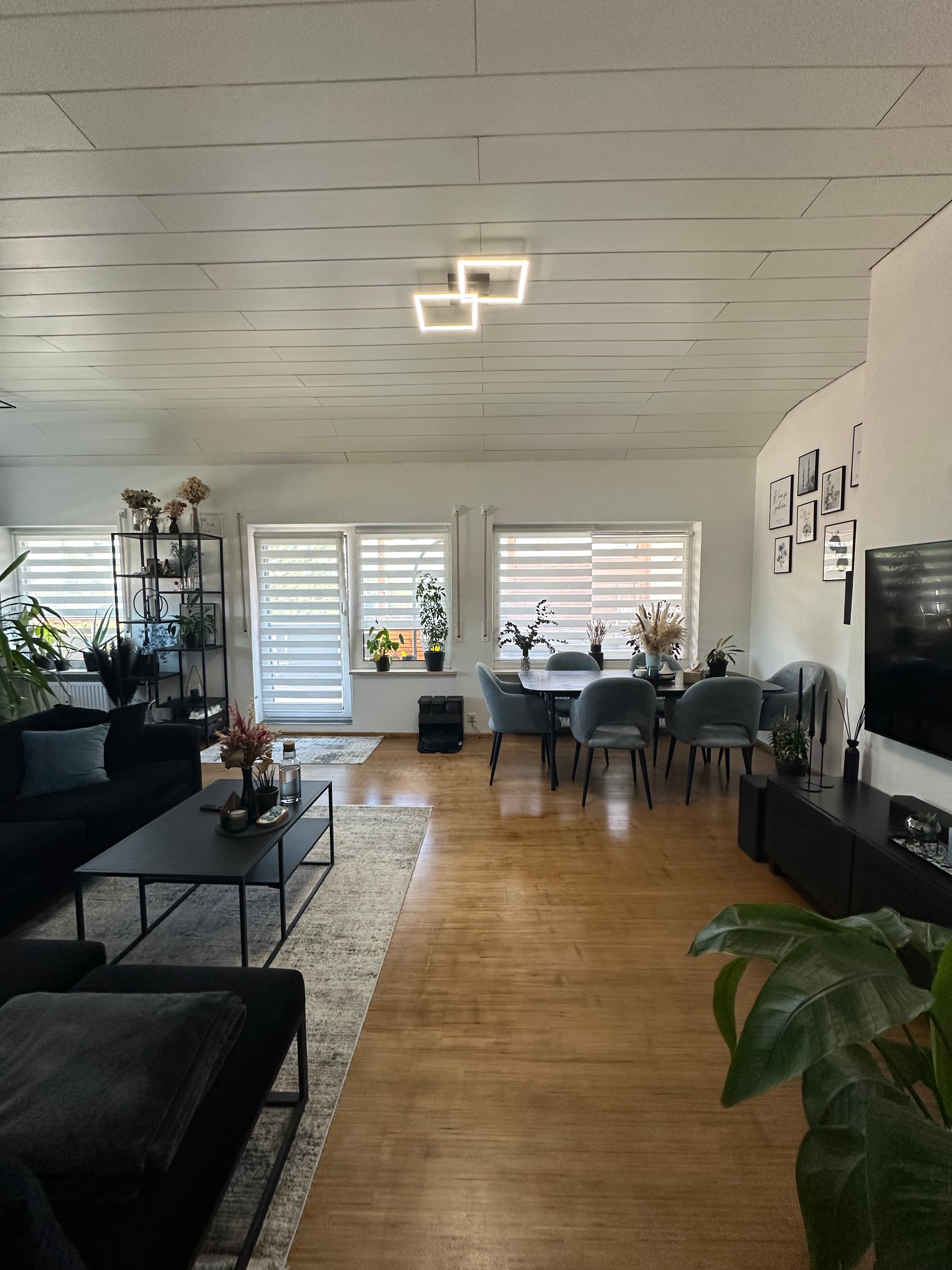 2-Zimmer-Dachgeschosswohnung mit großer Dachterrasse & Balkon in Bad Wörishofen