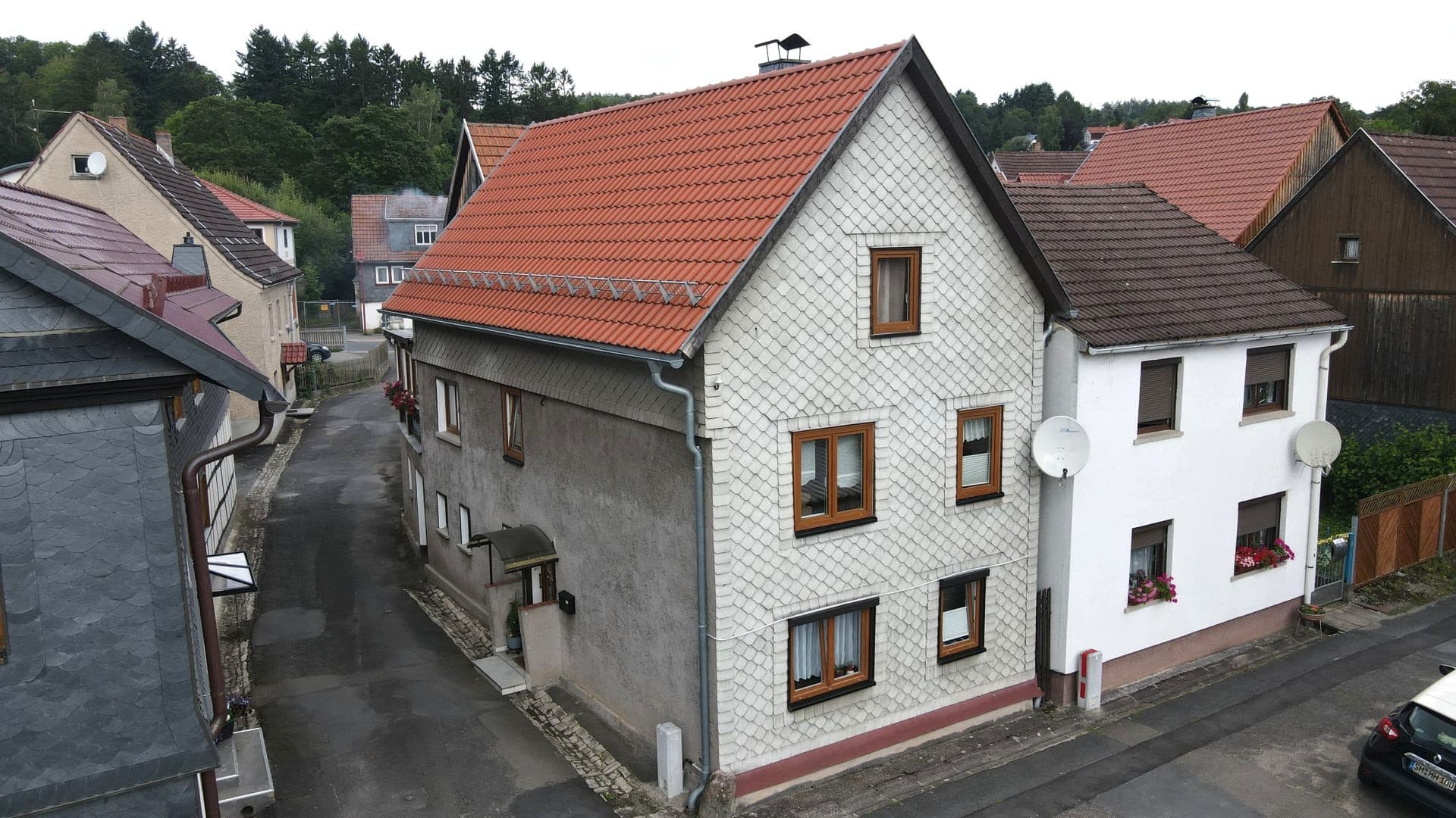 Sofortiger Einzug möglich! 2 Kinderzimmer! Garage!