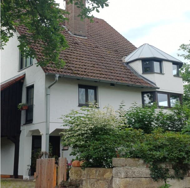 Einfamilienhaus mit großzügigen Garten und Einliegerwohnung
