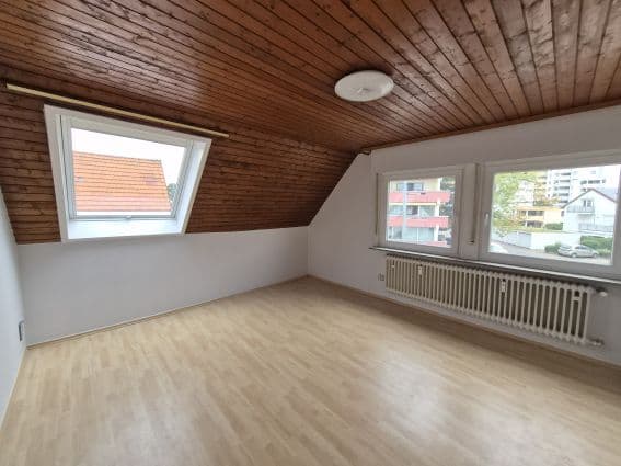 Schöne DG Wohnung in RSKN